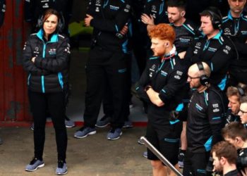 Claire Williams says team’s struggles are ‘not because I am a mum’